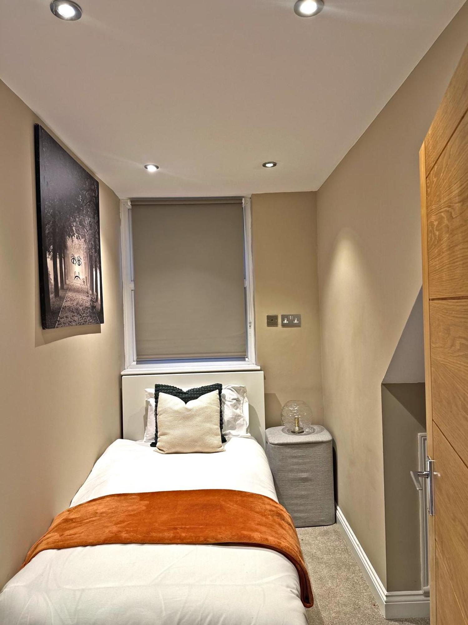 Oikoshomes Three Bedroom Flat In ロンドン エクステリア 写真